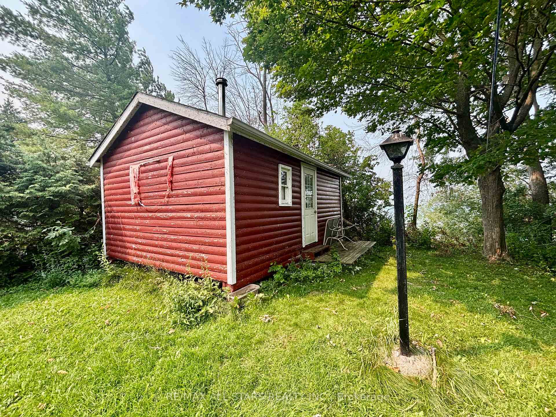 Photo 4 of 2356 Lakeshore Drive, Ramara, Brechin — HOMEH