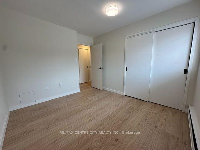 Photo 9 of Unit 208, 1172 Hamilton Road, London, East O — HOMEH