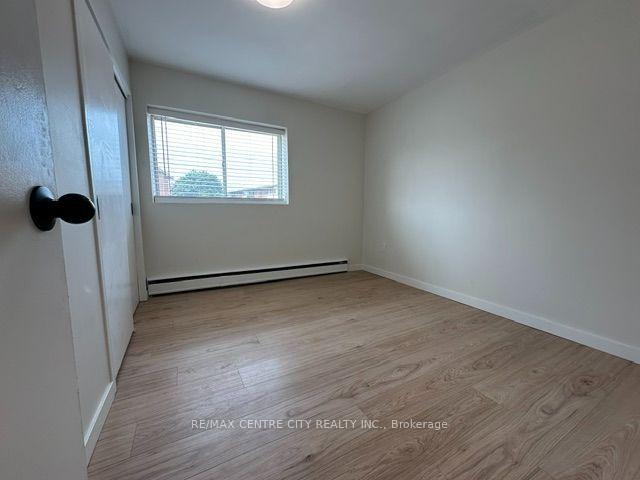 Photo 10 of Unit 208, 1172 Hamilton Road, London, East O — HOMEH