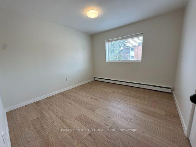 Photo 12 of Unit 208, 1172 Hamilton Road, London, East O — HOMEH