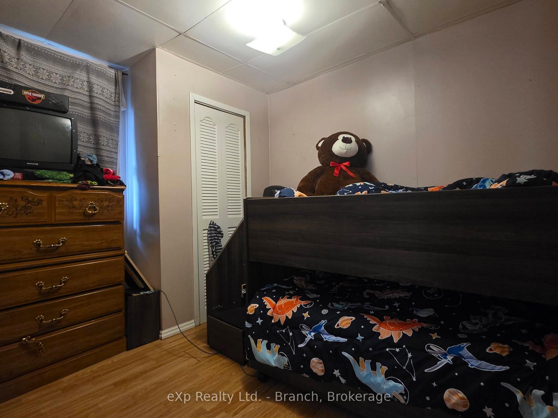 Photo 13 of 30 Rowan Avenue, Kirkland Lake — HOMEH