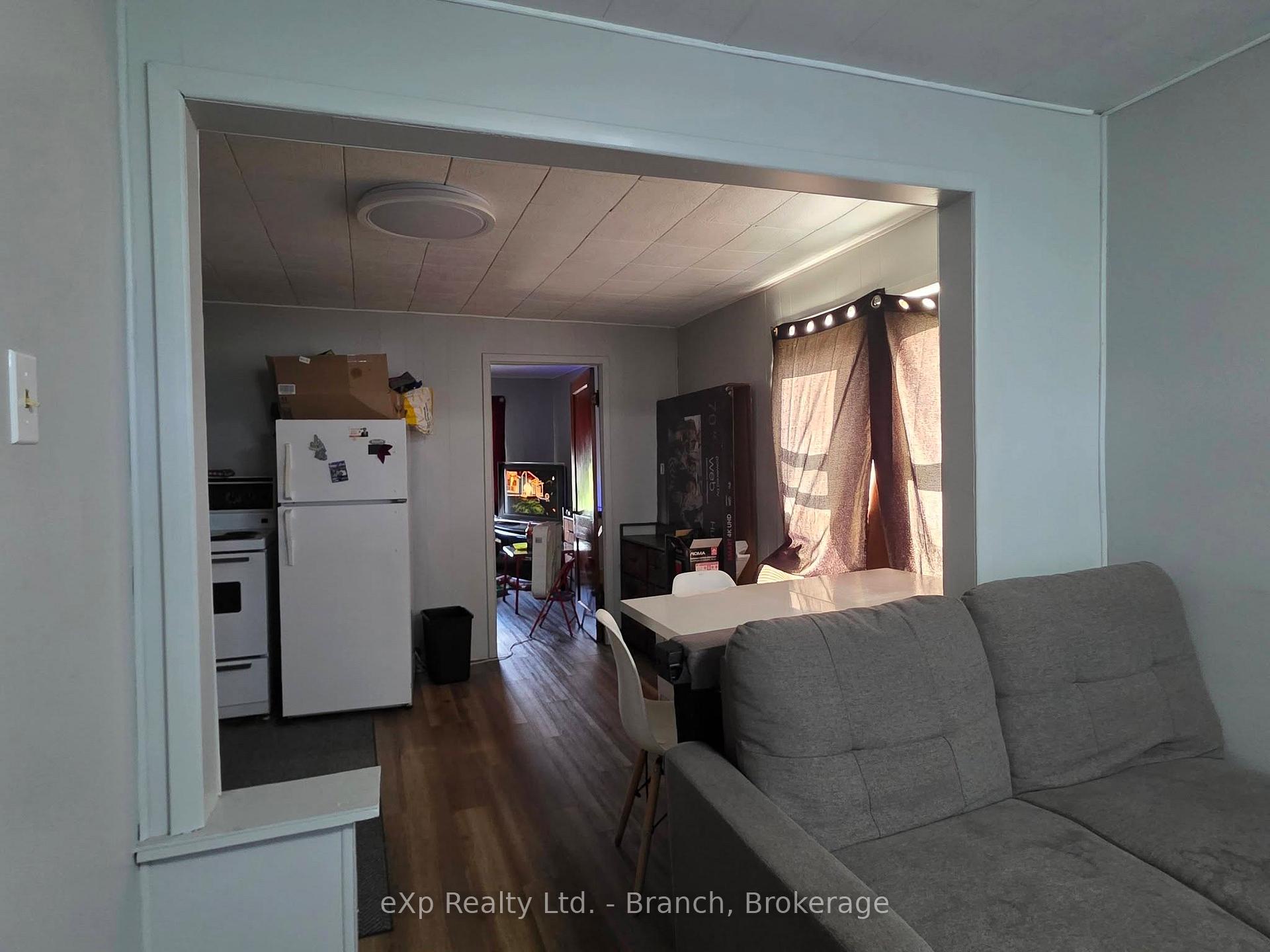 Photo 18 of 30 Rowan Avenue, Kirkland Lake — HOMEH