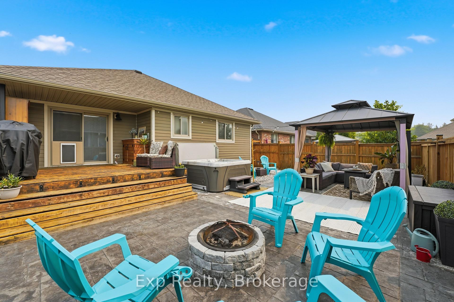 Photo 38 of 7 Tessa Boulevard, Belleville, Belleville Ward — HOMEH