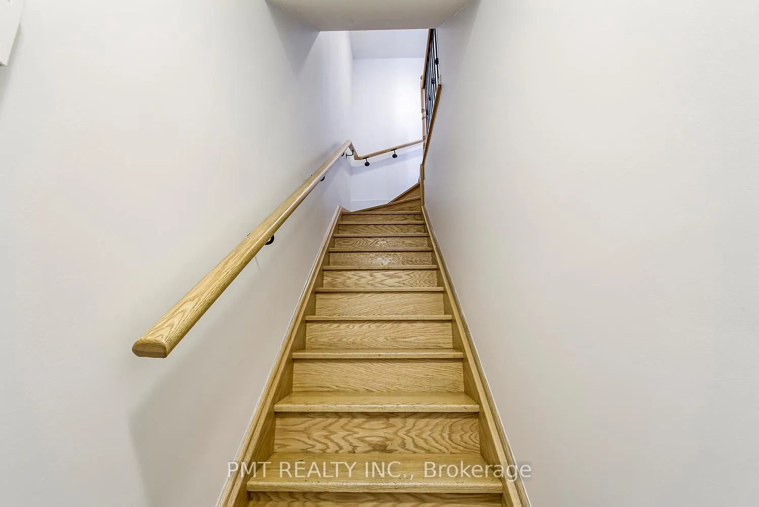 Photo 3 of Unit 3, 5 Frances Loring Lane, Toronto, South Riverdale — HOMEH