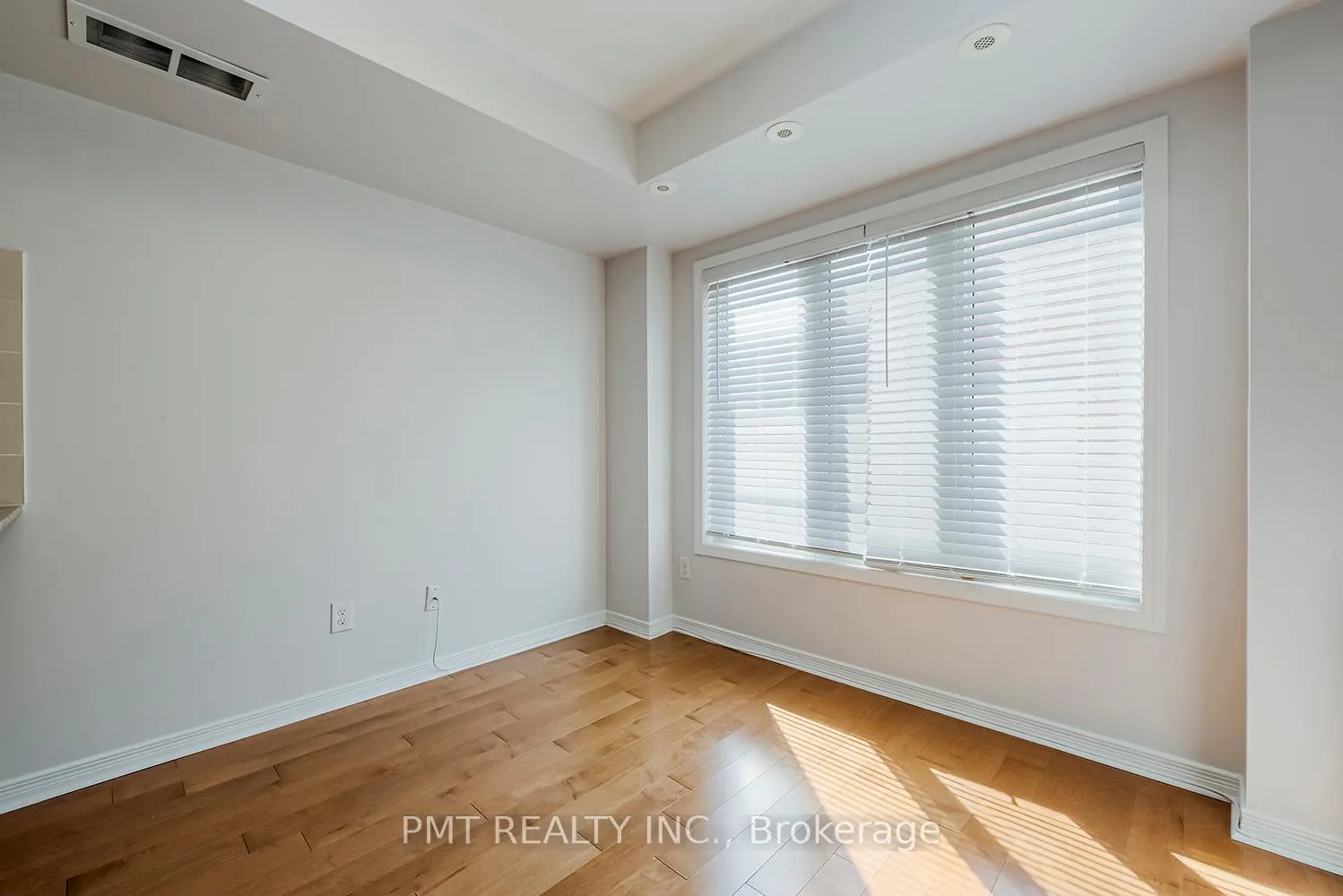 Photo 10 of Unit 3, 5 Frances Loring Lane, Toronto, South Riverdale — HOMEH
