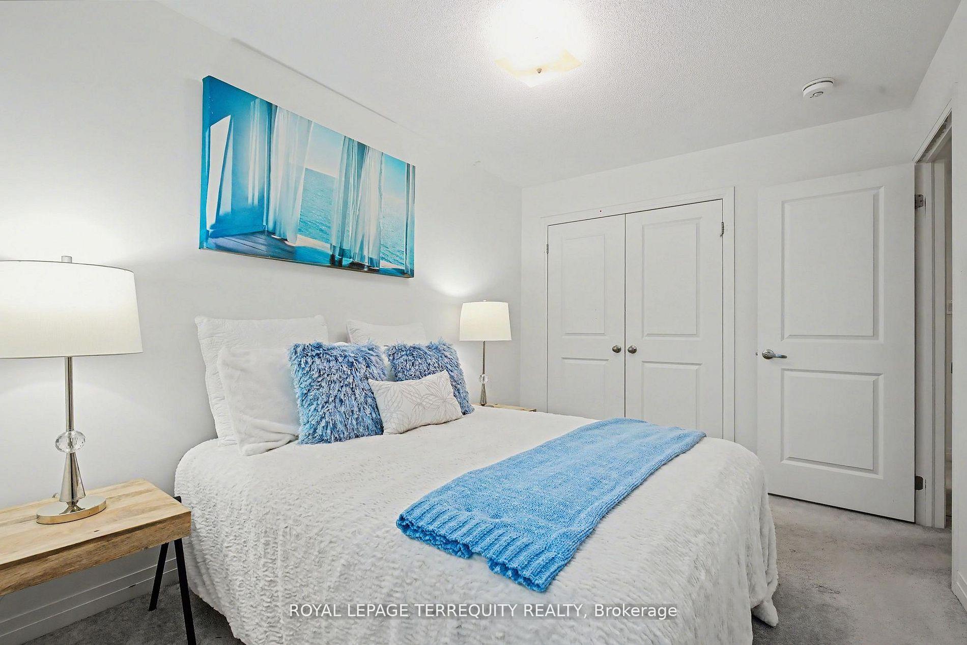 Photo 19 of 39 Crows Nest Lane, Clarington, Bowmanville — HOMEH