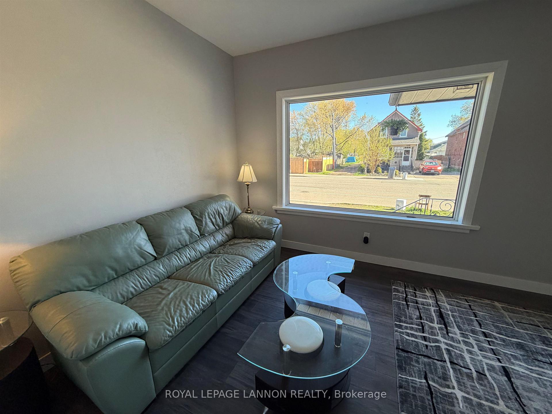 Photo 5 of 1113 Walsh Street, Thunder Bay, Hyde Park — HOMEH