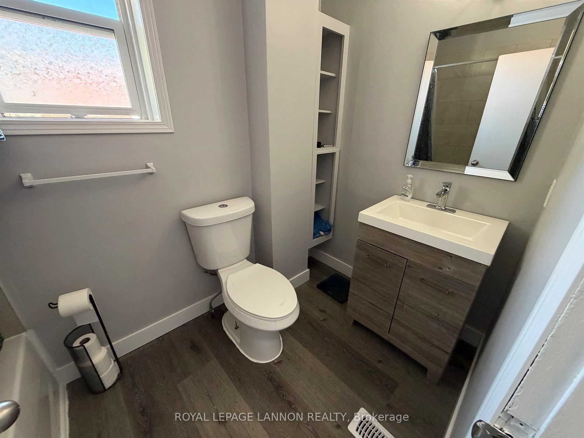 Photo 7 of 1113 Walsh Street, Thunder Bay, Hyde Park — HOMEH