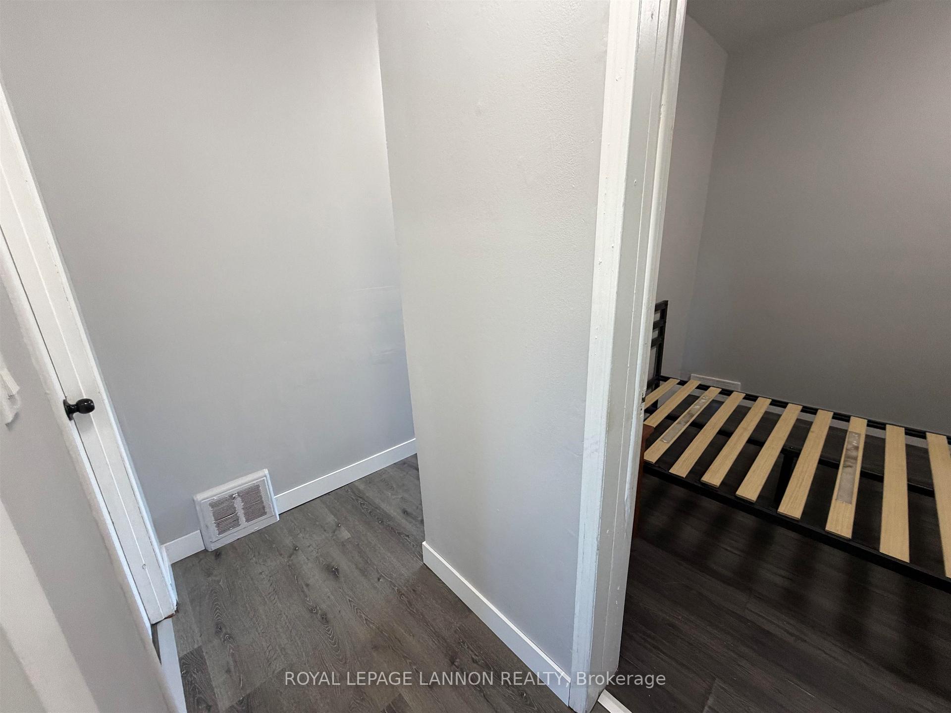 Photo 13 of 1113 Walsh Street, Thunder Bay, Hyde Park — HOMEH