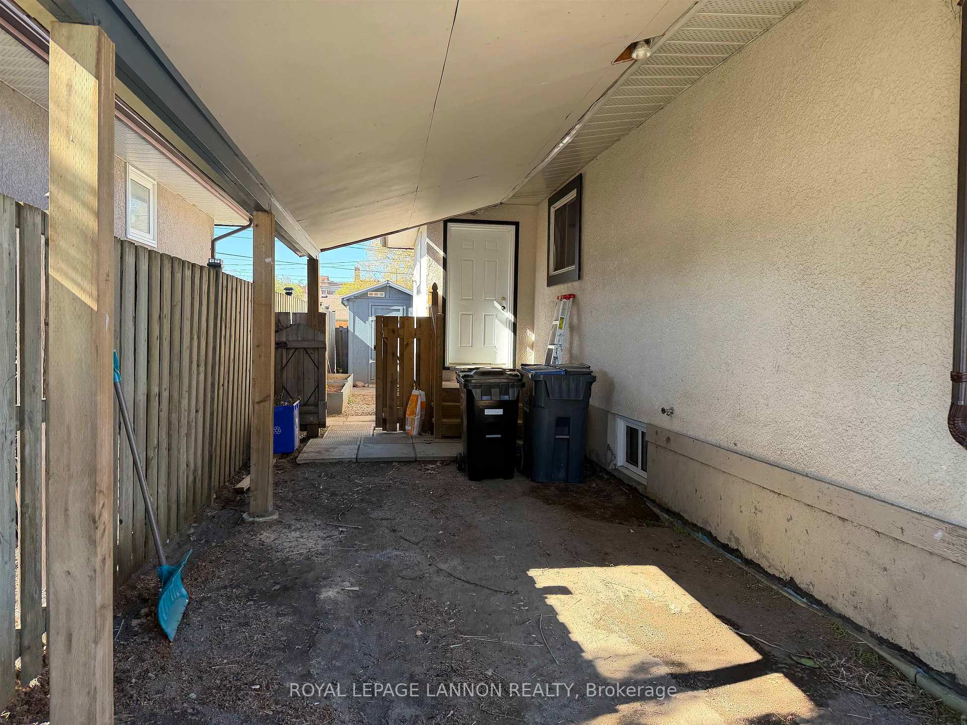 Photo 35 of 1113 Walsh Street, Thunder Bay, Hyde Park — HOMEH