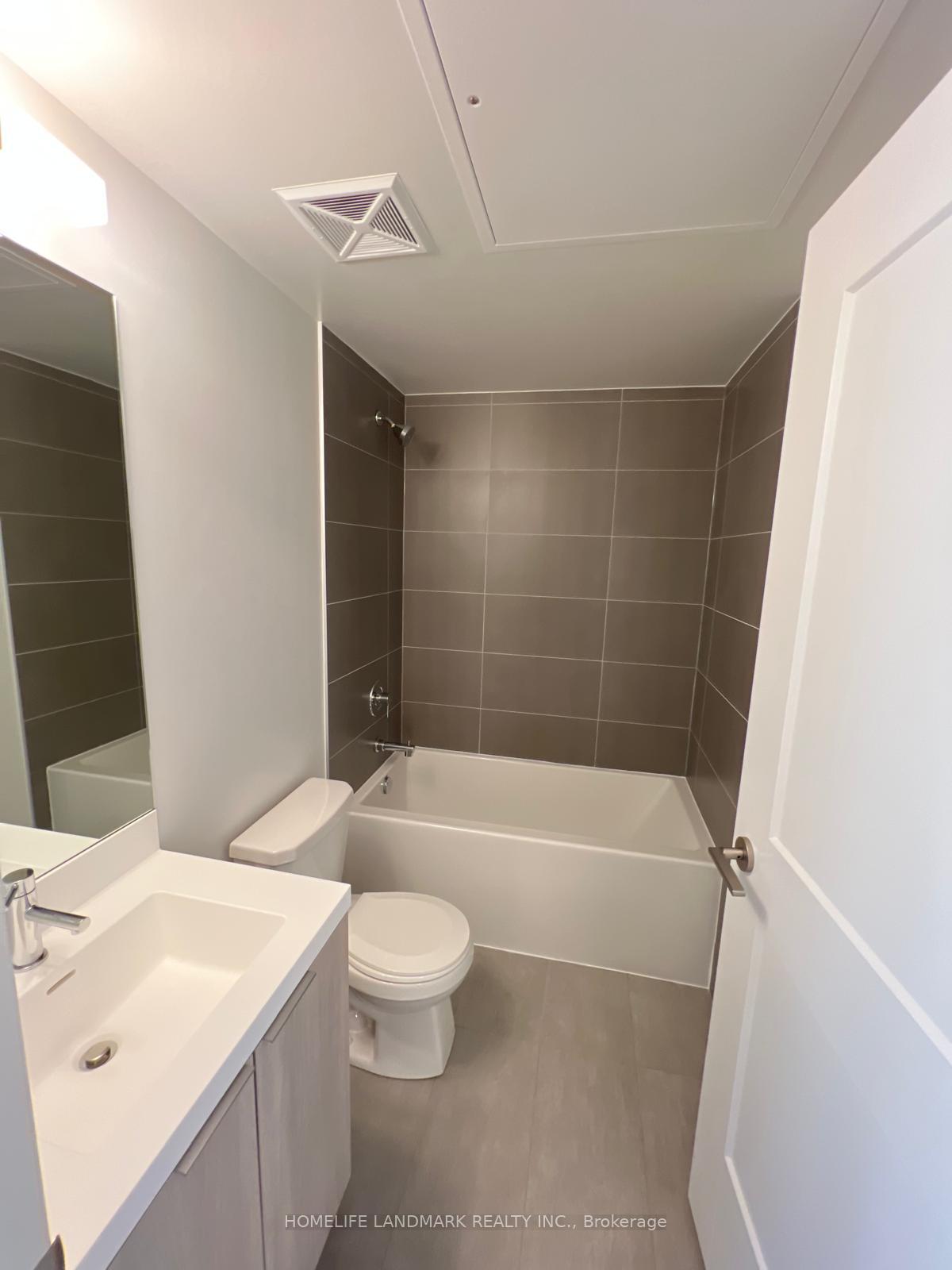 Photo 9 of Unit 1907, 8 Widmer Street, Toronto, Waterfront Communities — HOMEH