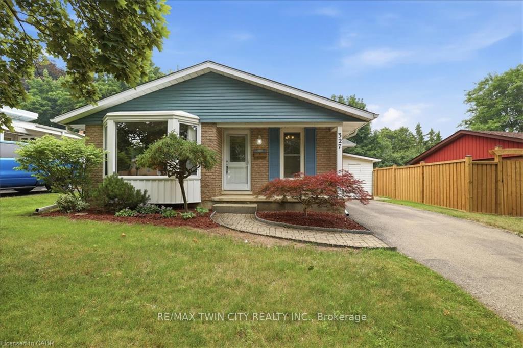 Photo 1 of 327 Grangewood Drive, Waterloo, Huron Park — HOMEH