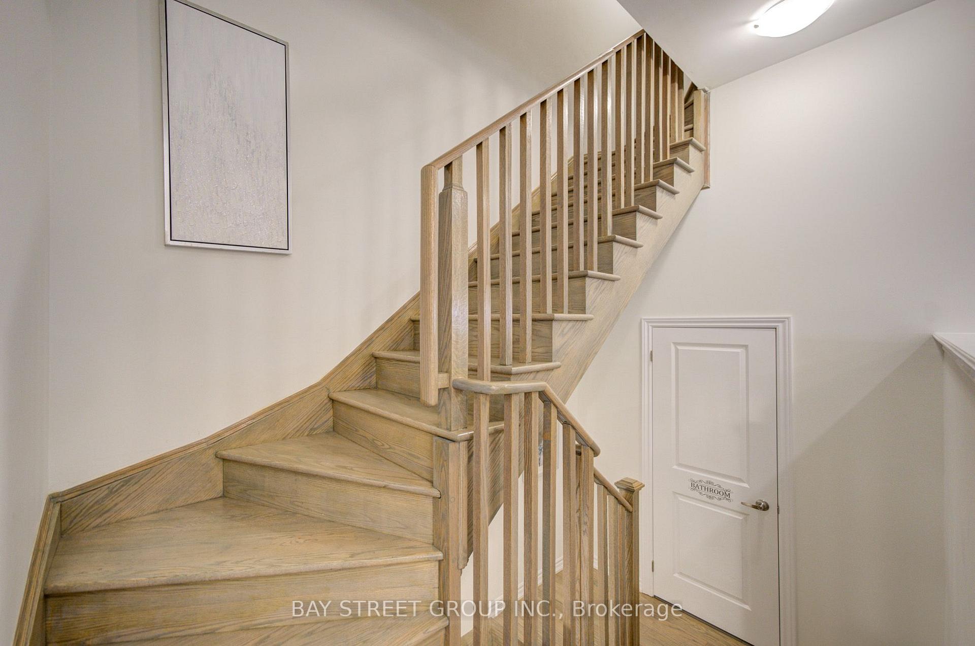 Photo 7 of 7 Schmidt Lane, Markham, Angus Glen — HOMEH