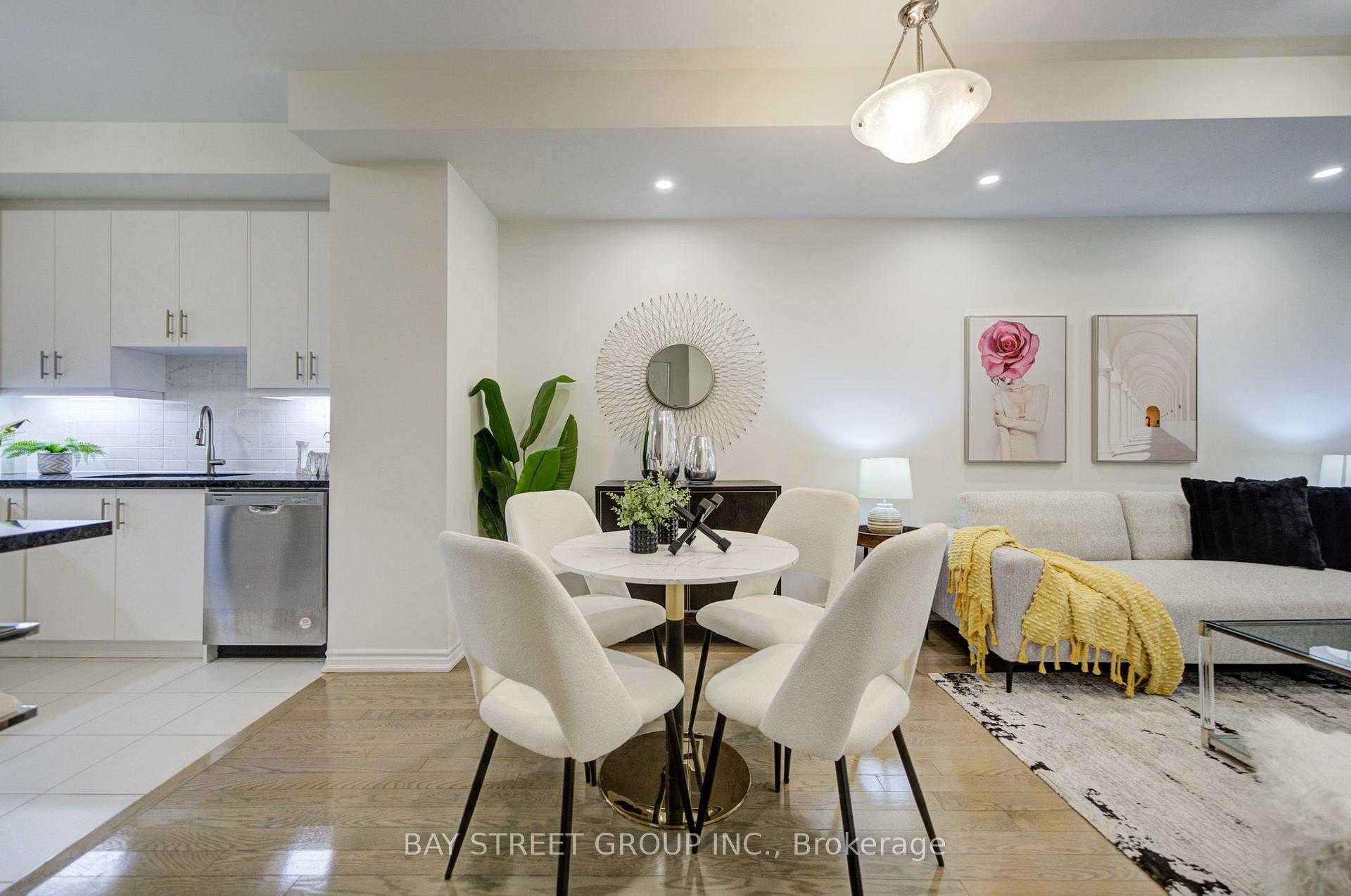 Photo 9 of 7 Schmidt Lane, Markham, Angus Glen — HOMEH