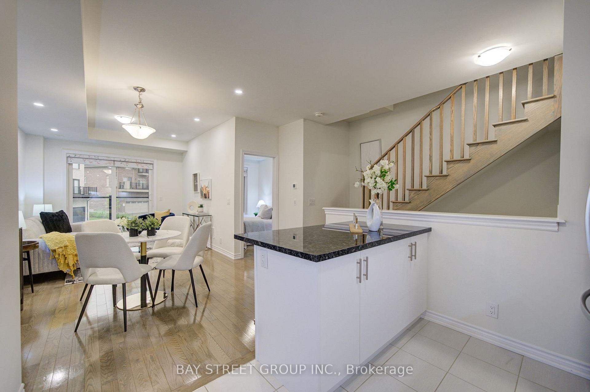 Photo 15 of 7 Schmidt Lane, Markham, Angus Glen — HOMEH