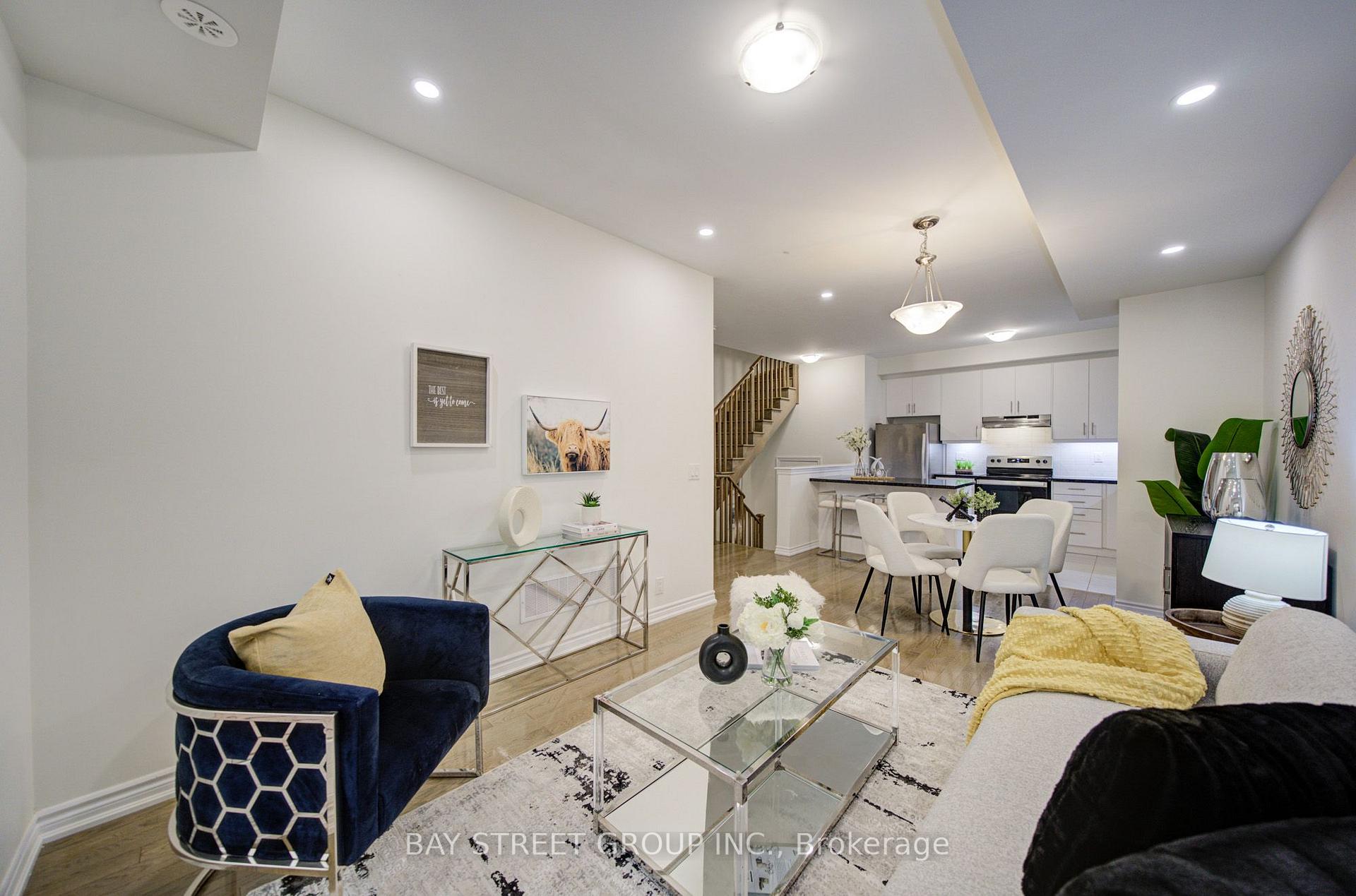Photo 19 of 7 Schmidt Lane, Markham, Angus Glen — HOMEH