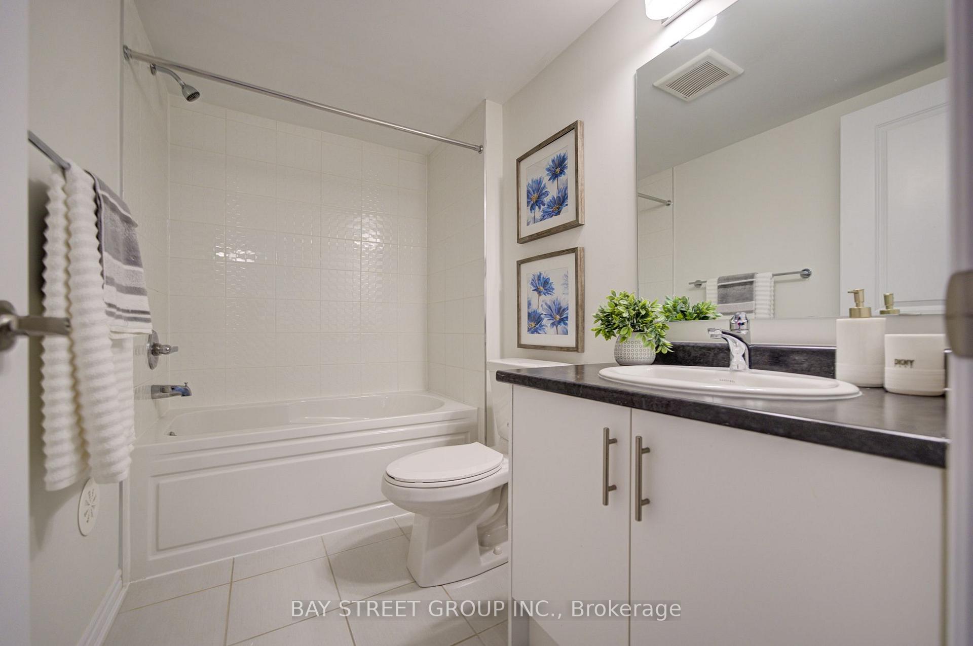 Photo 39 of 7 Schmidt Lane, Markham, Angus Glen — HOMEH