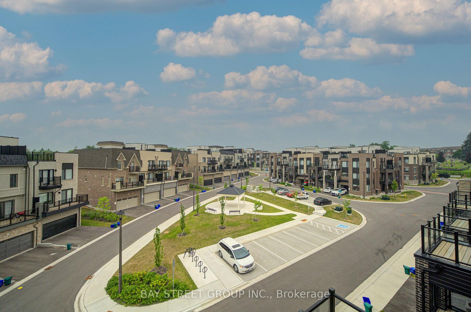Photo 44 of 7 Schmidt Lane, Markham, Angus Glen — HOMEH