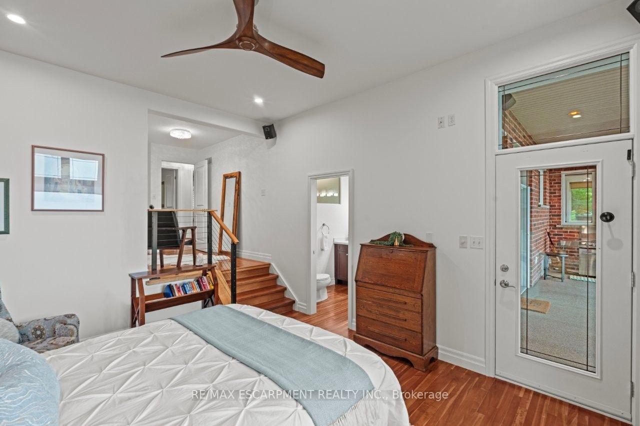Photo 15 of 42 Lakeside Drive, Grimsby, Grimsby Beach — HOMEH