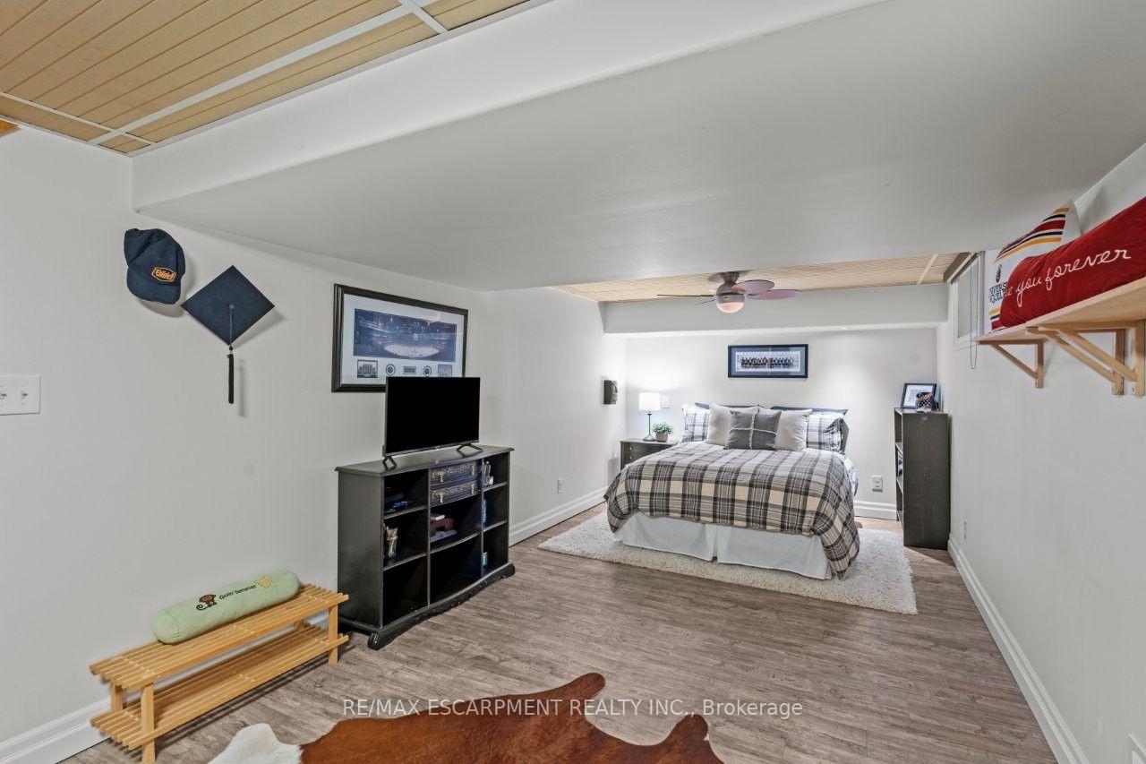 Photo 26 of 42 Lakeside Drive, Grimsby, Grimsby Beach — HOMEH