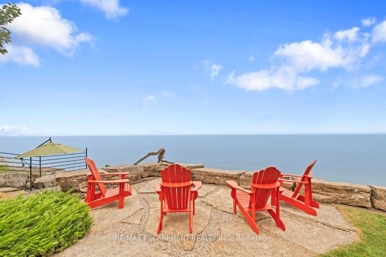 Photo 34 of 42 Lakeside Drive, Grimsby, Grimsby Beach — HOMEH