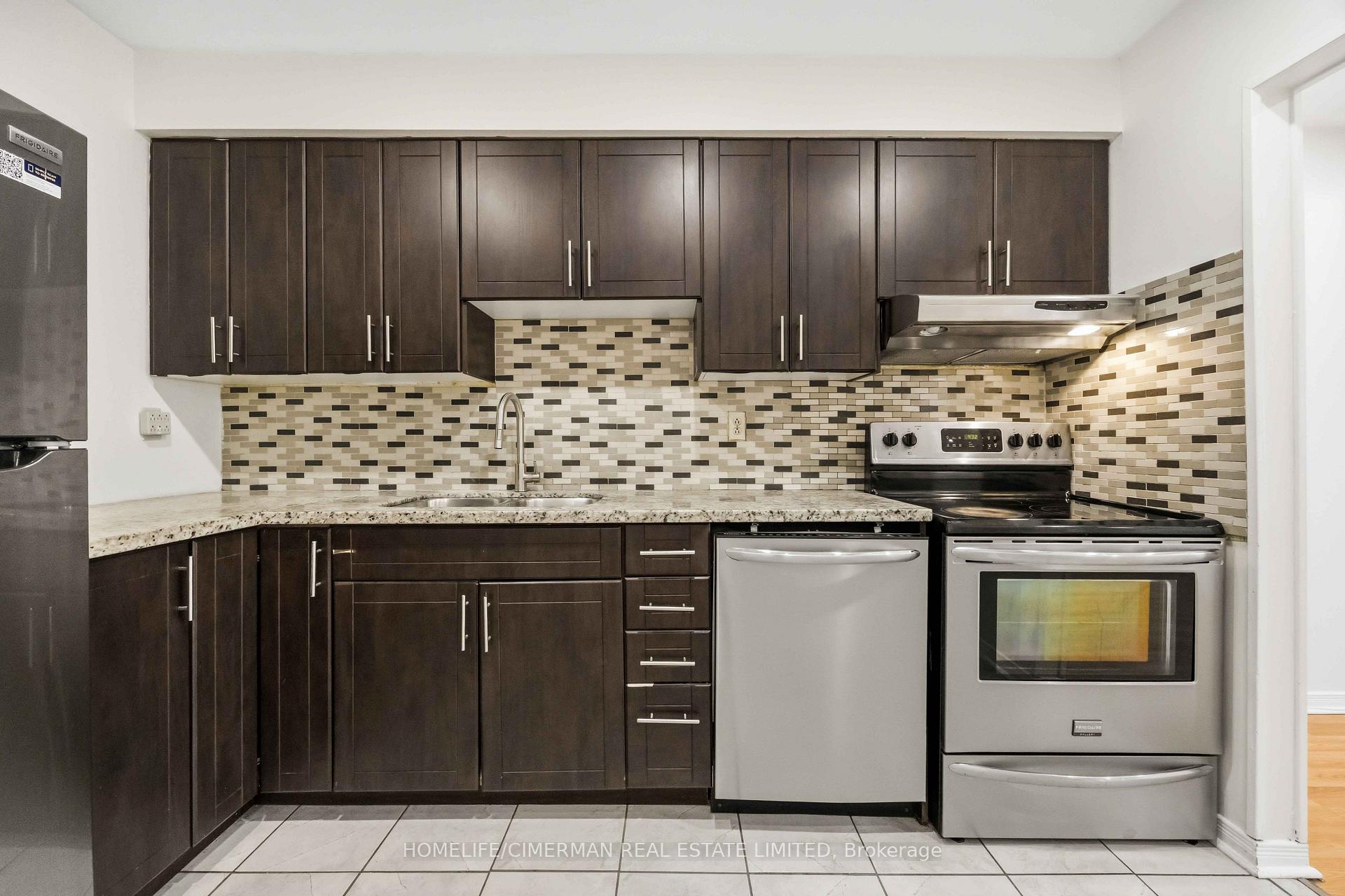 Photo 2 of Unit 151, 142 Thorny Vineway, North York, Bayview Village — HOMEH