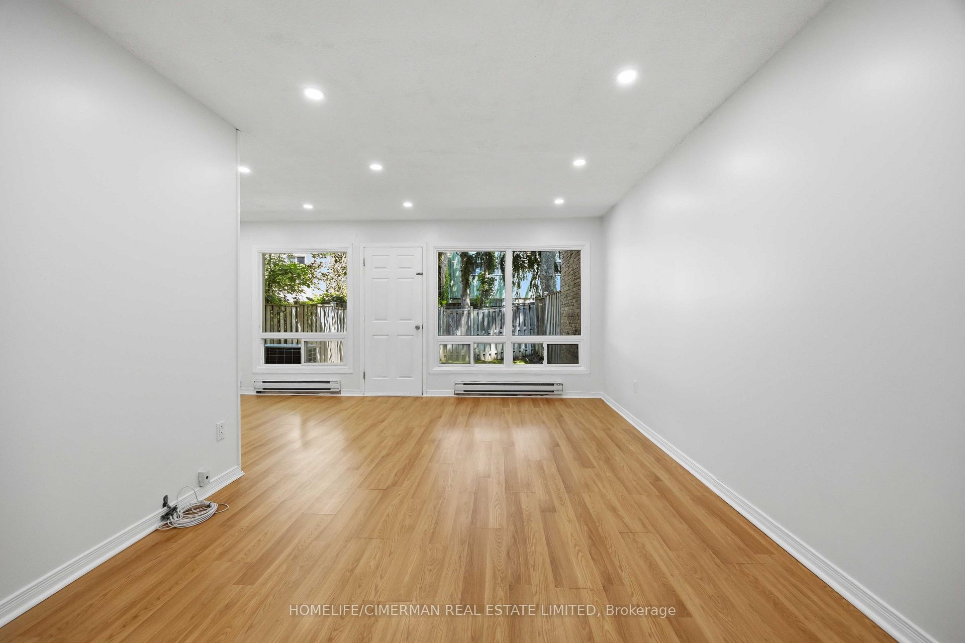 Photo 7 of Unit 151, 142 Thorny Vineway, North York, Bayview Village — HOMEH