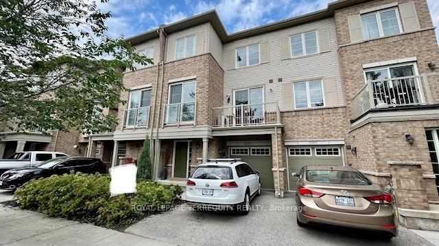Front of Unit 152, 165 Hampshire Way