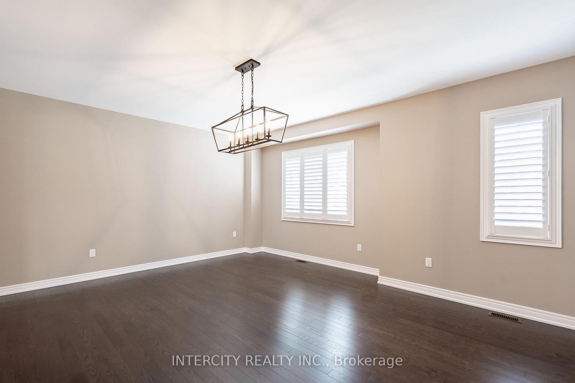 Photo 14 of 6 Flay Court, Innisfil, Cookstown — HOMEH