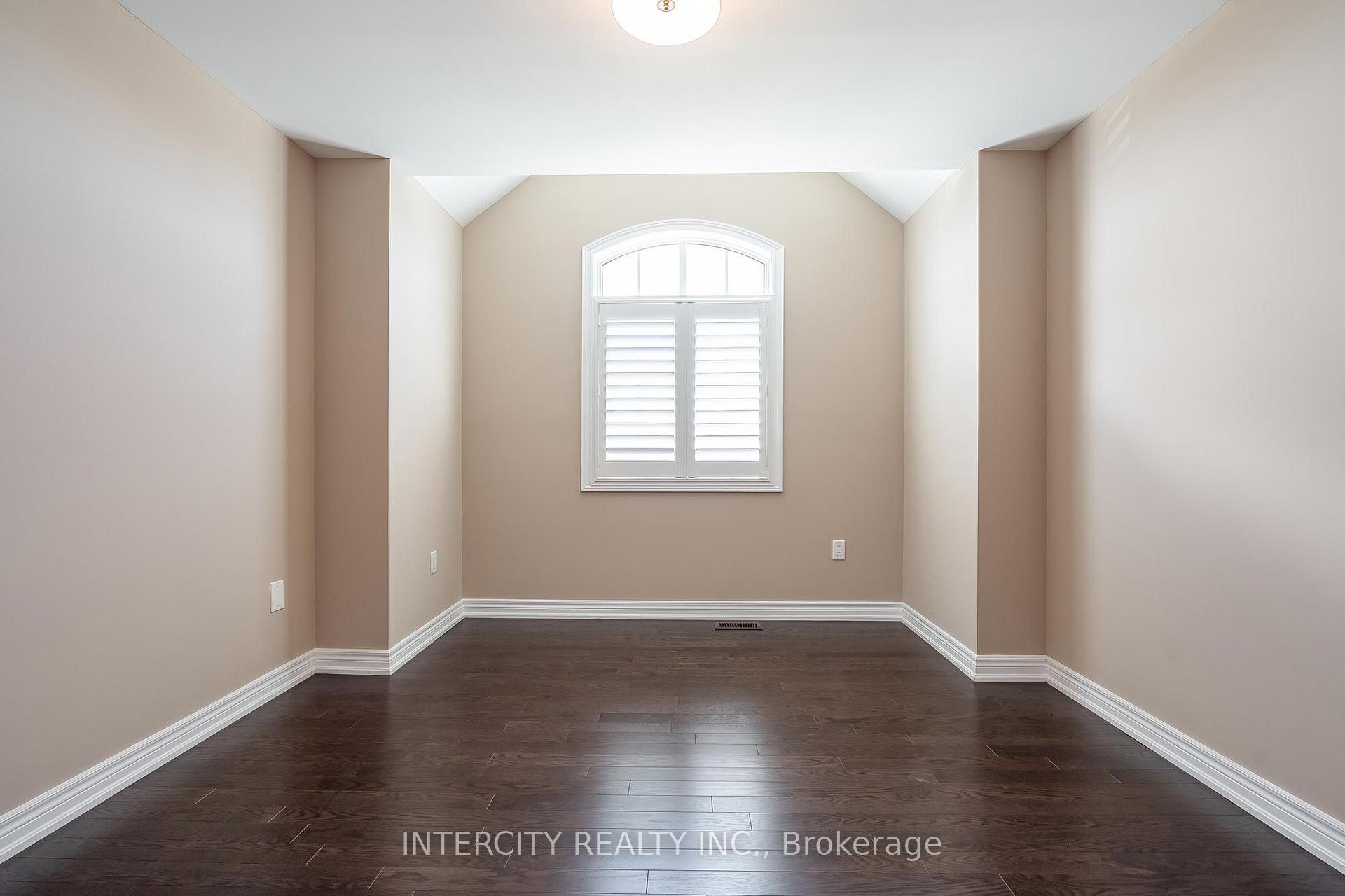 Photo 29 of 6 Flay Court, Innisfil, Cookstown — HOMEH