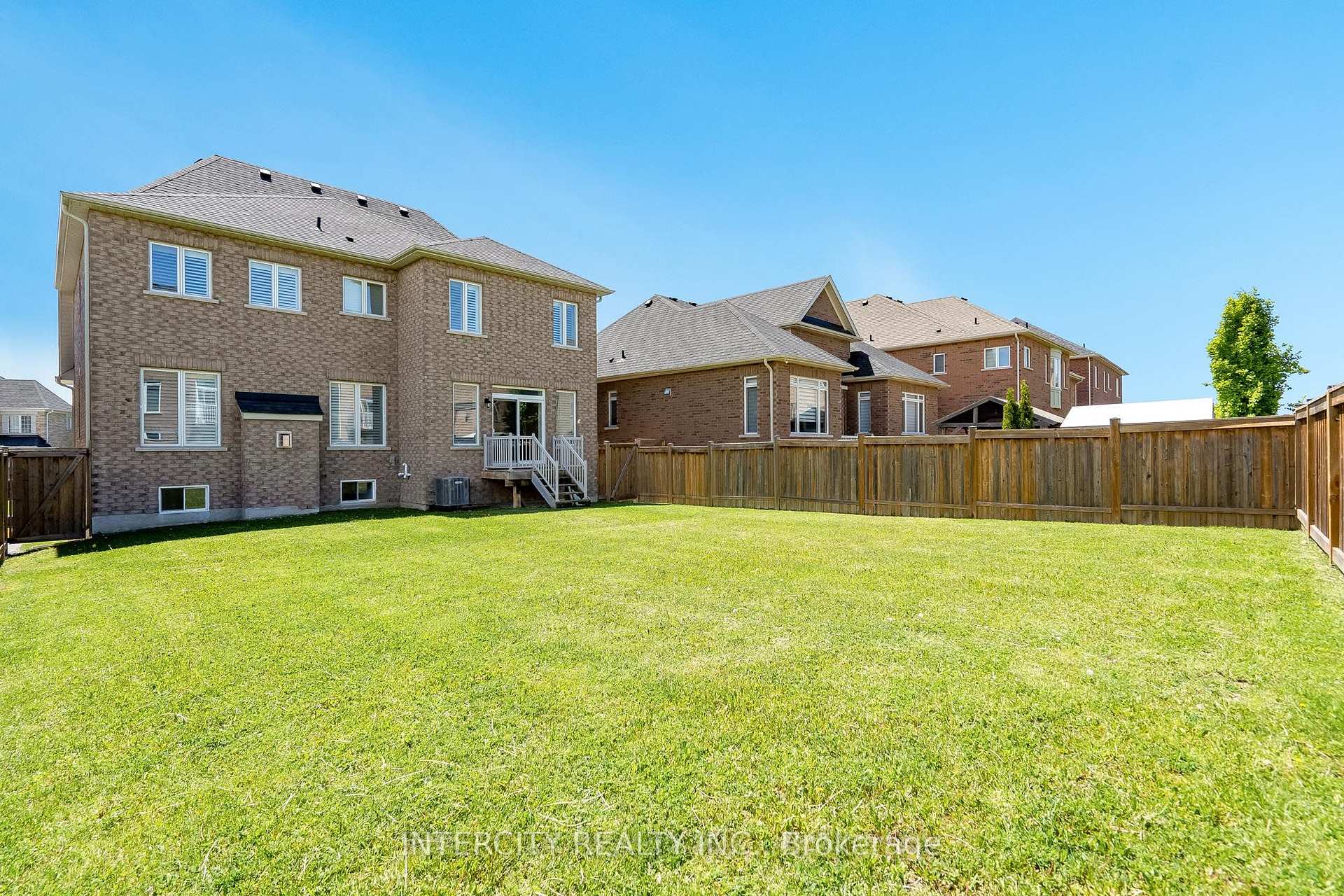 Photo 40 of 6 Flay Court, Innisfil, Cookstown — HOMEH