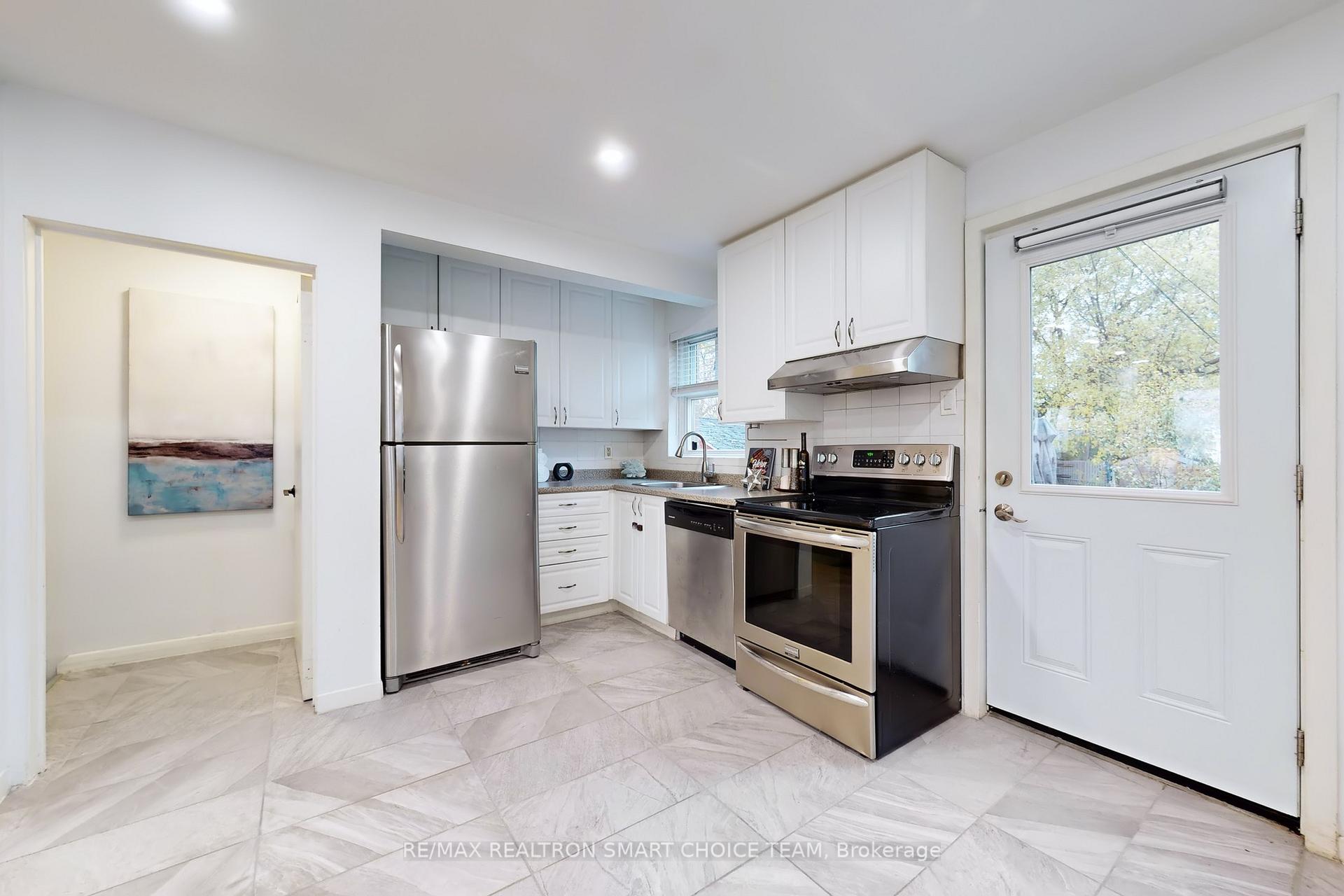 Photo 9 of 783 Birchmount Road, Scarborough, Ionview — HOMEH