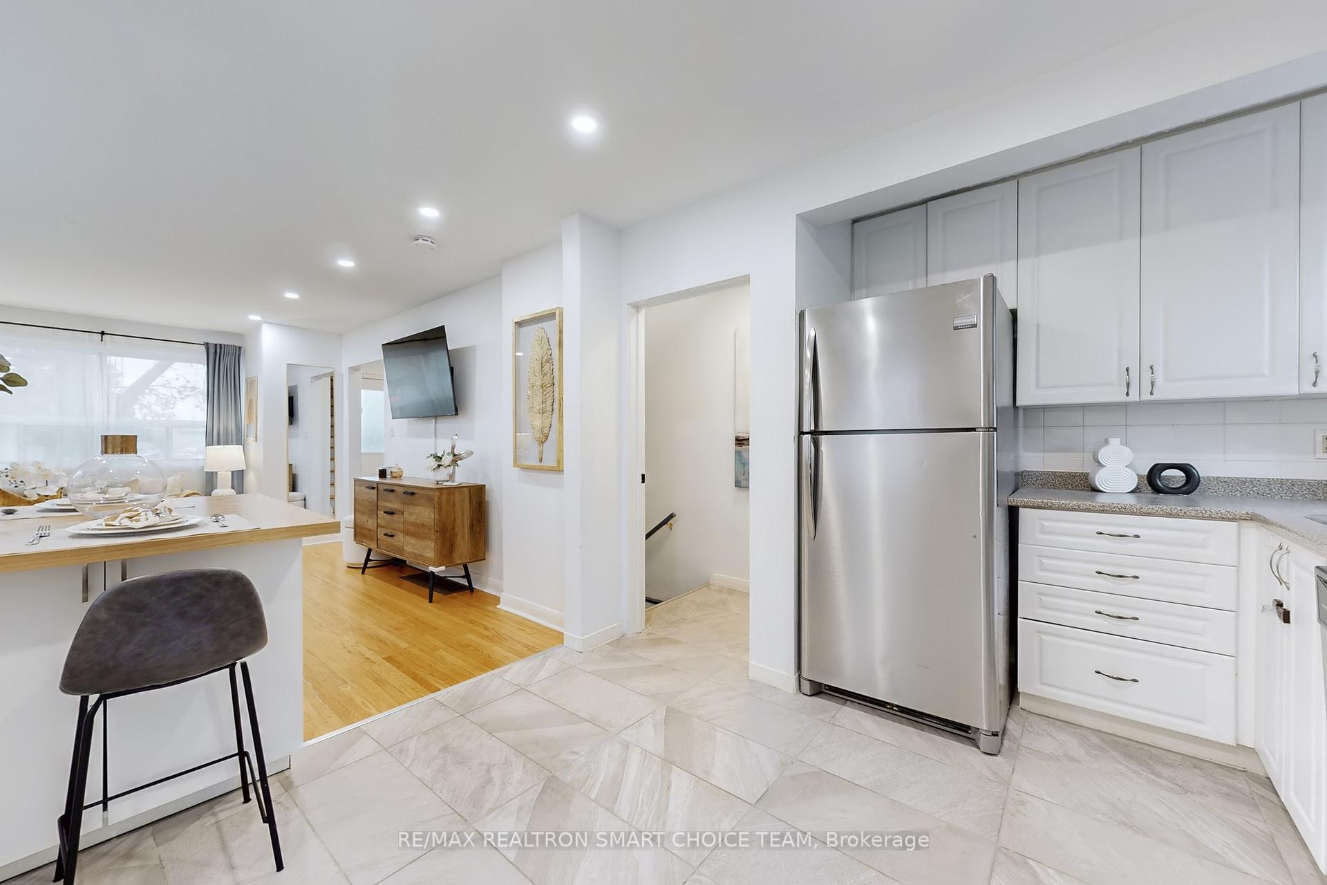 Photo 10 of 783 Birchmount Road, Scarborough, Ionview — HOMEH