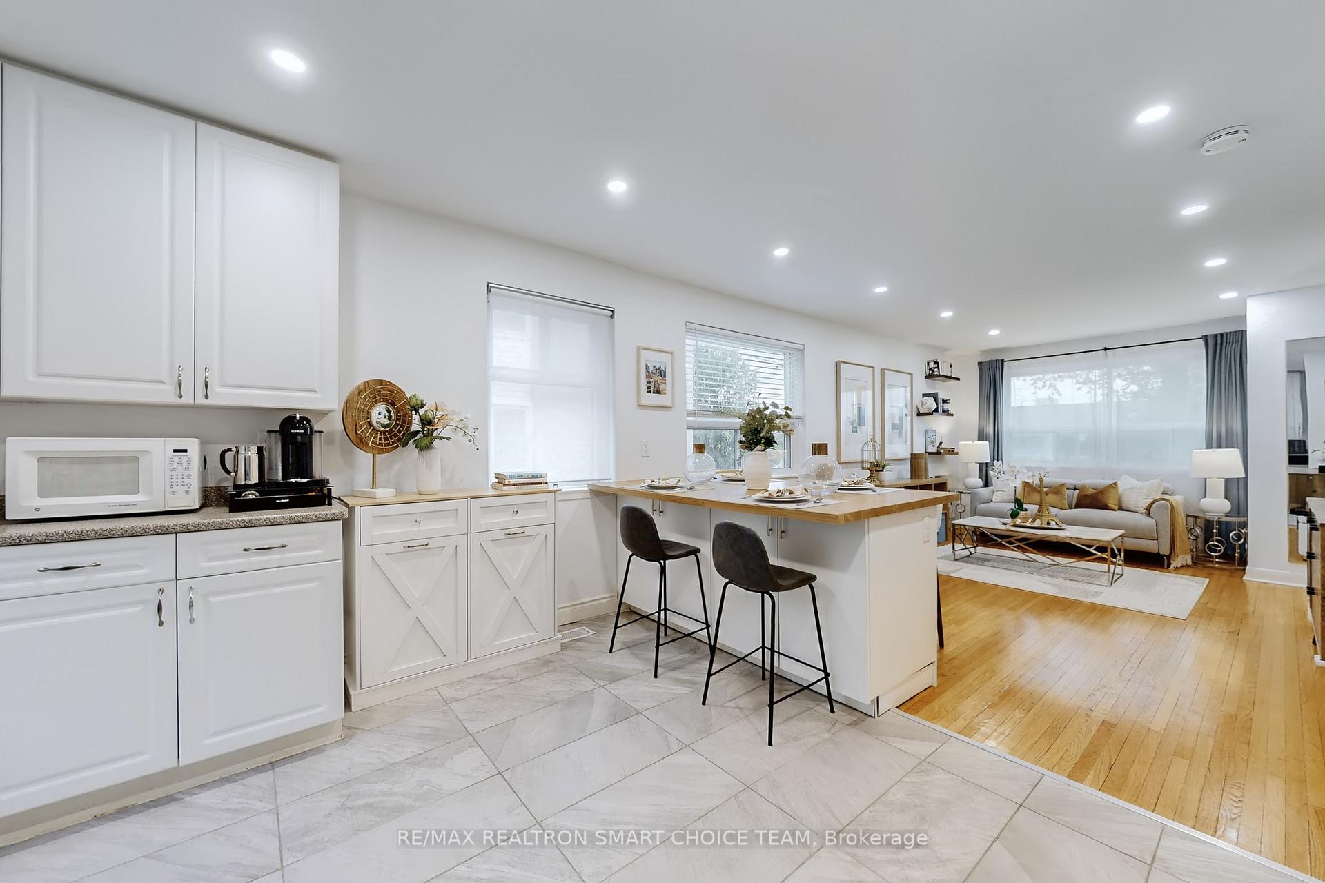 Photo 12 of 783 Birchmount Road, Scarborough, Ionview — HOMEH