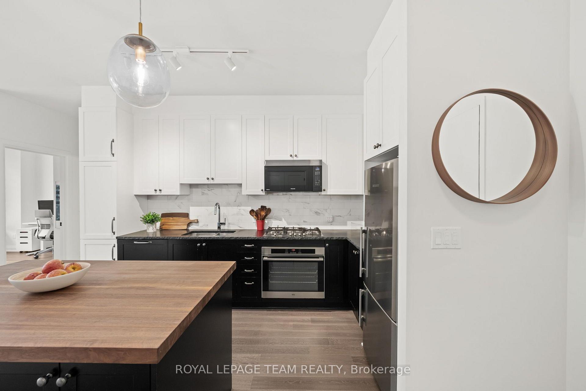 Photo 6 of Unit 103, 570 De Mazenod Avenue, Ottawa, Ottawa East — HOMEH