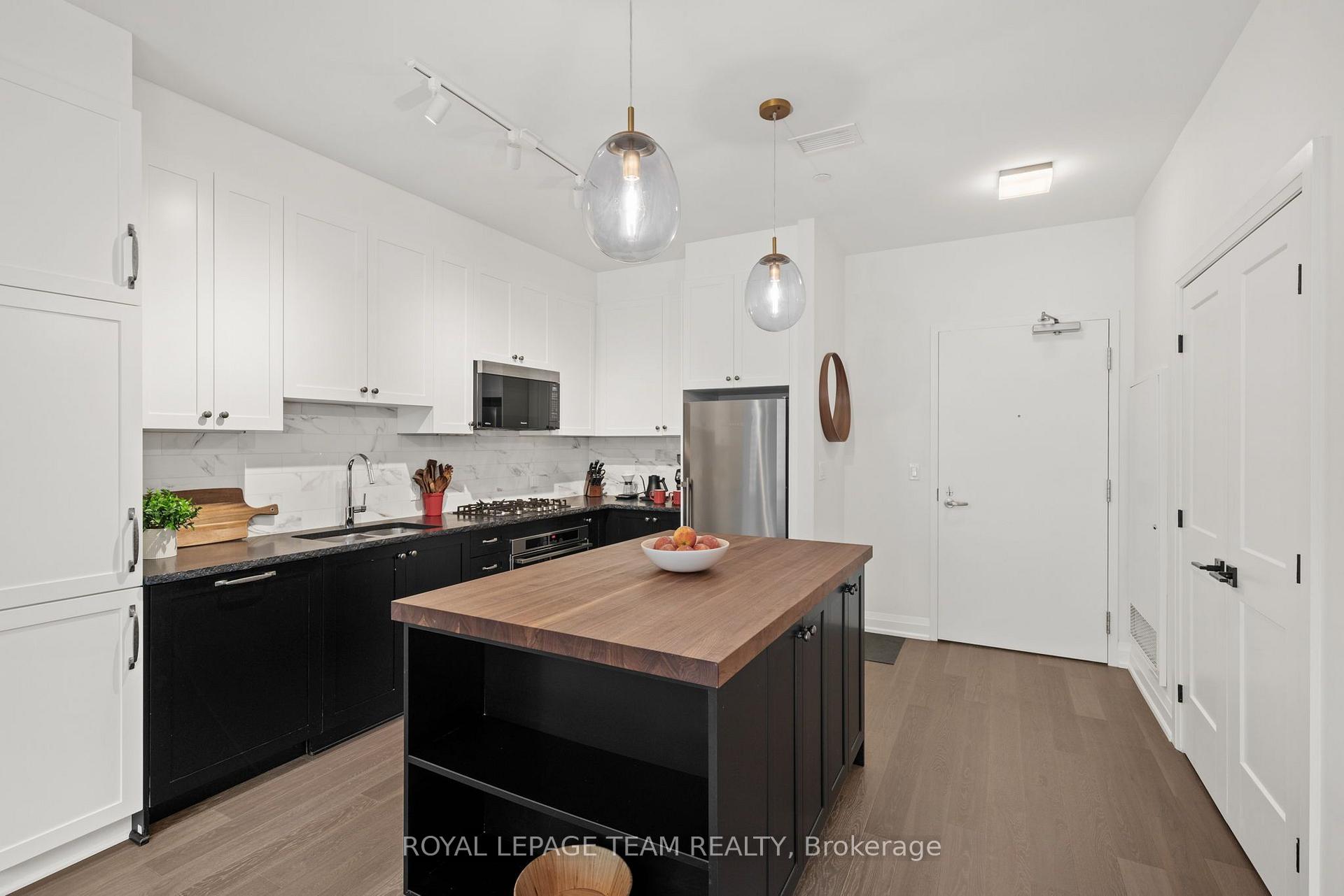 Photo 10 of Unit 103, 570 De Mazenod Avenue, Ottawa, Ottawa East — HOMEH