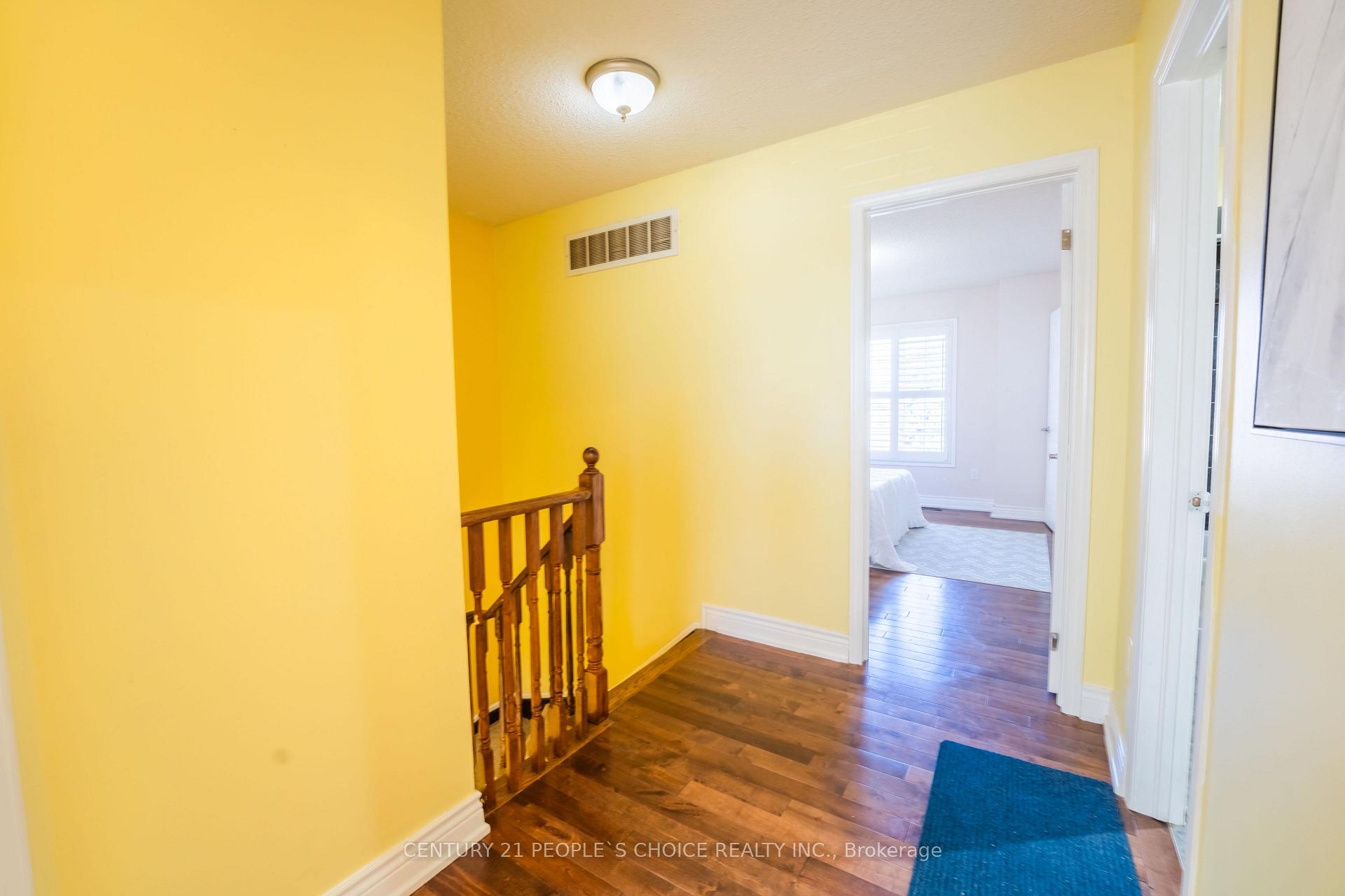 Photo 31 of 32 Summerdale Crescent, Brampton, Fletcher's Meadow — HOMEH