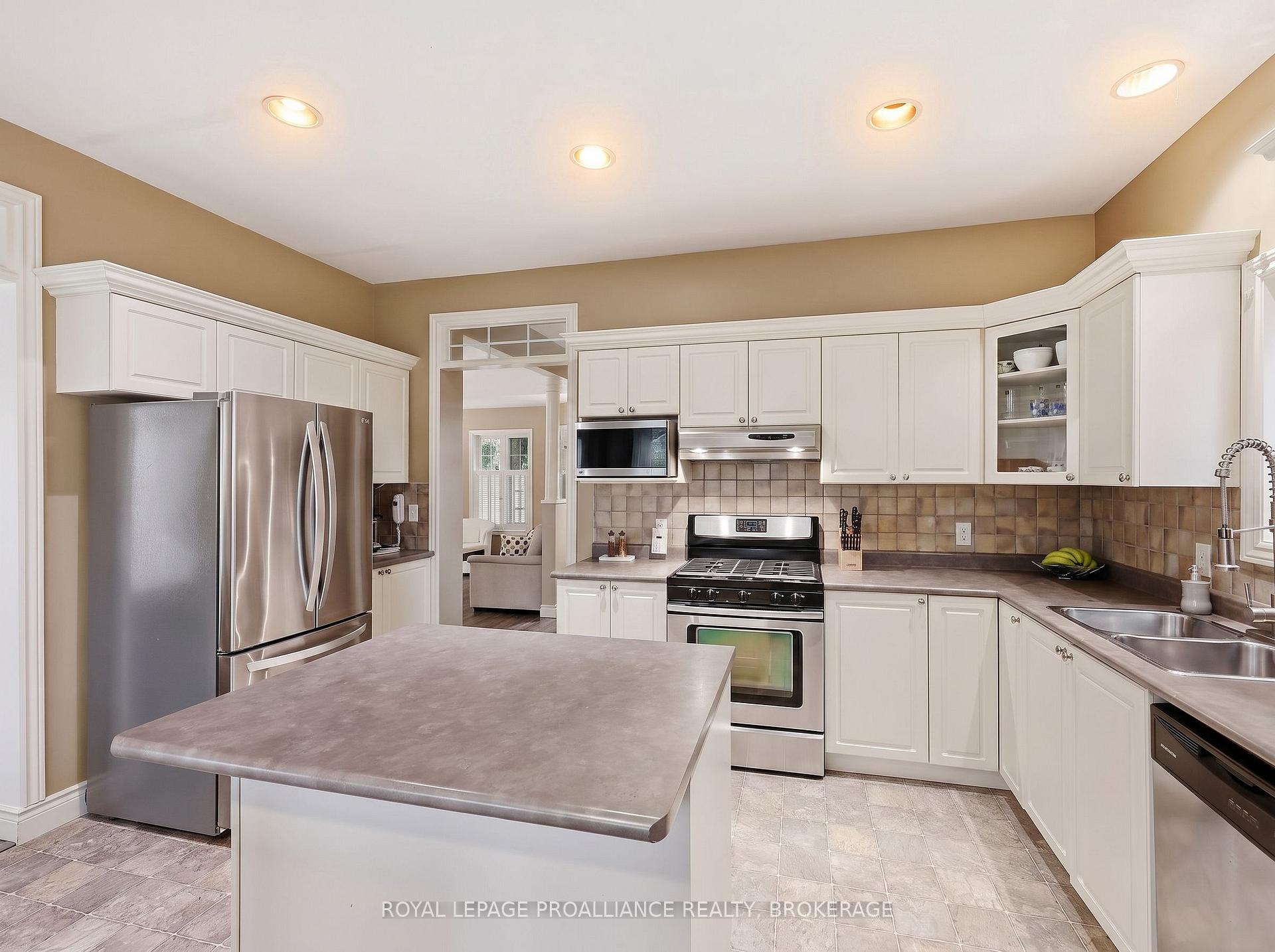 Photo 6 of 440 Conservatory Drive, Kingston, City SouthWest — HOMEH