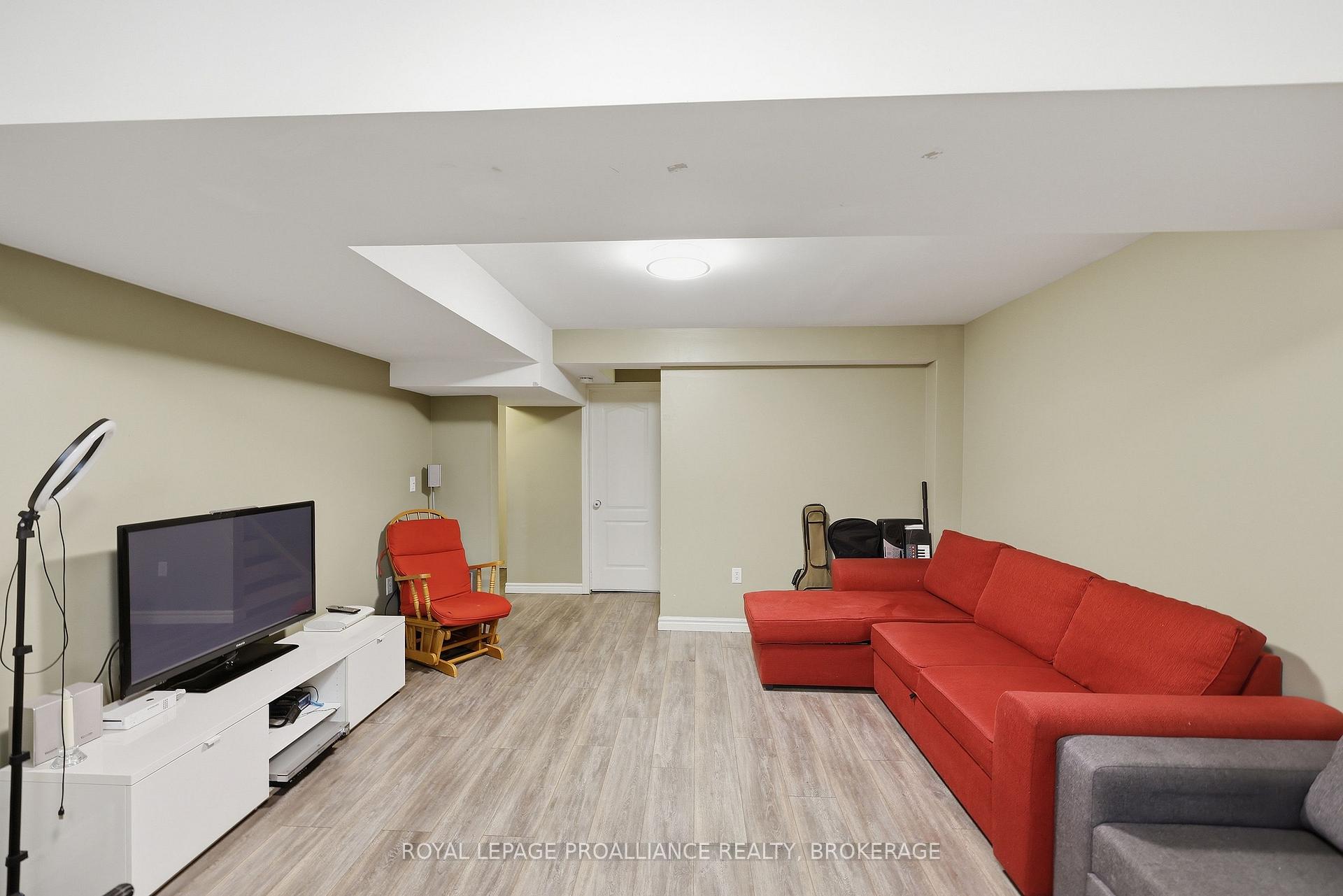 Photo 31 of 440 Conservatory Drive, Kingston, City SouthWest — HOMEH