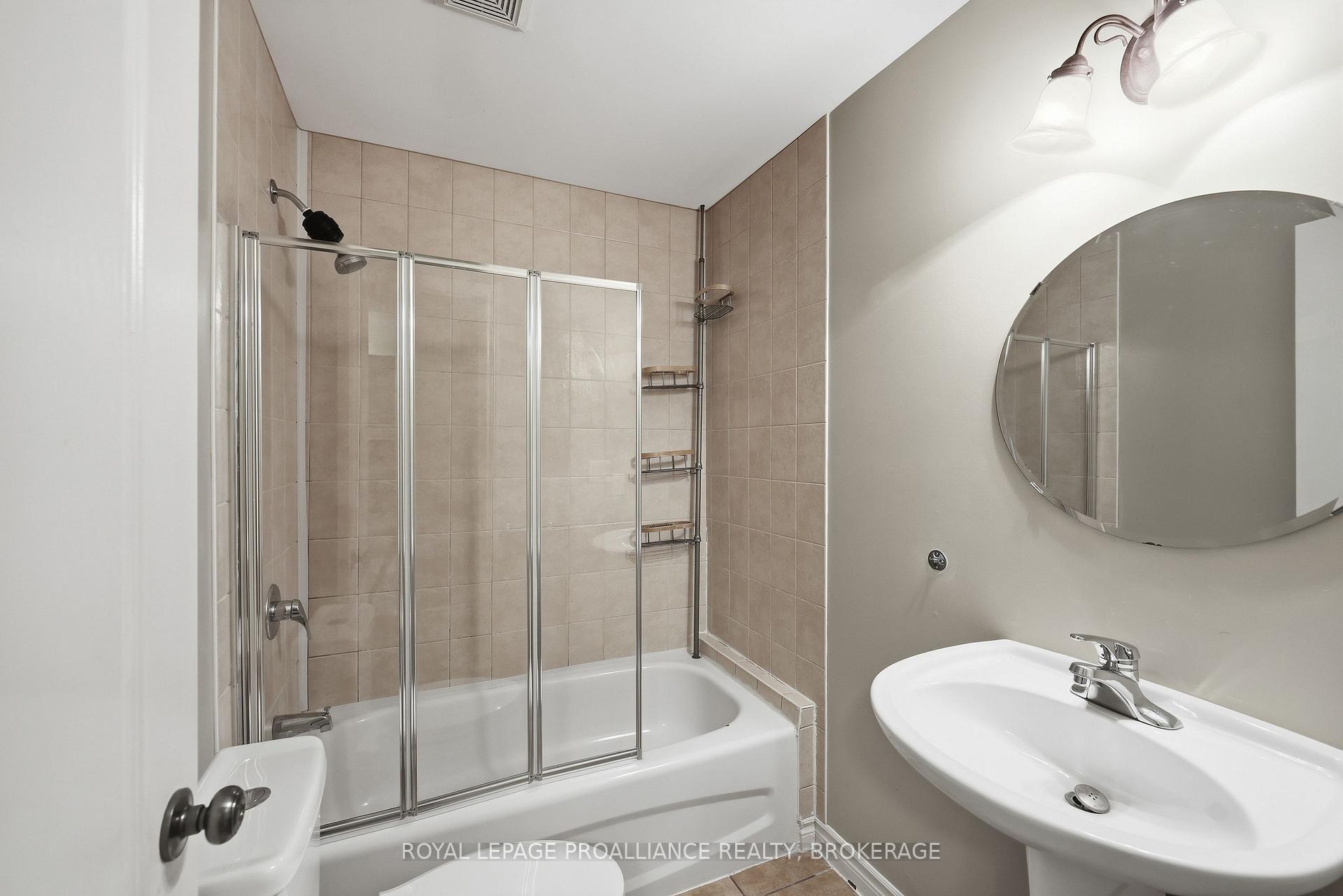 Photo 35 of 440 Conservatory Drive, Kingston, City SouthWest — HOMEH