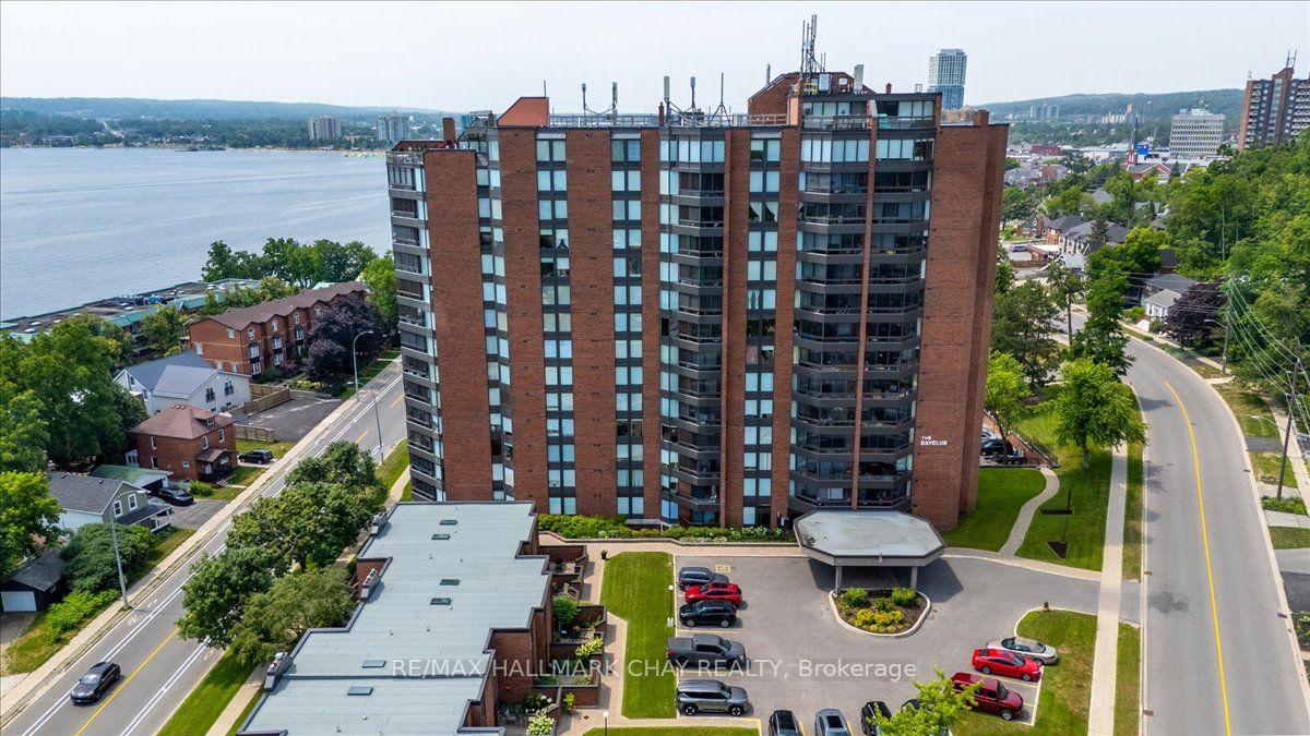 Photo 1 of Unit 202, 181 Collier Street, Barrie, City Centre — HOMEH