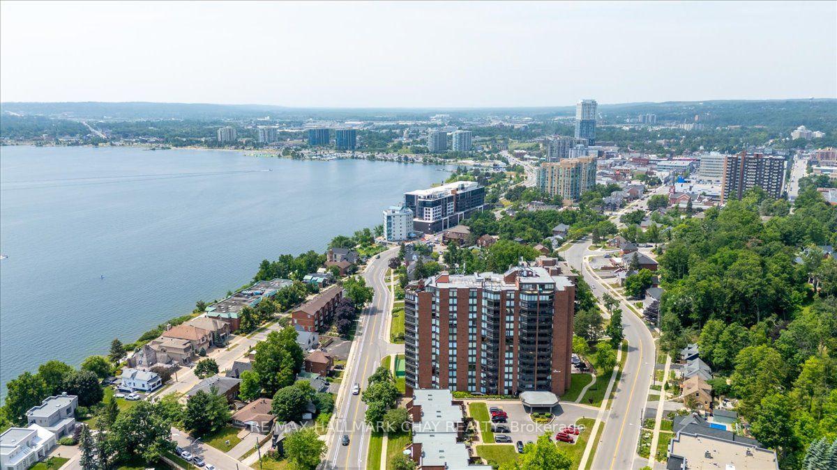 Photo 2 of Unit 202, 181 Collier Street, Barrie, City Centre — HOMEH