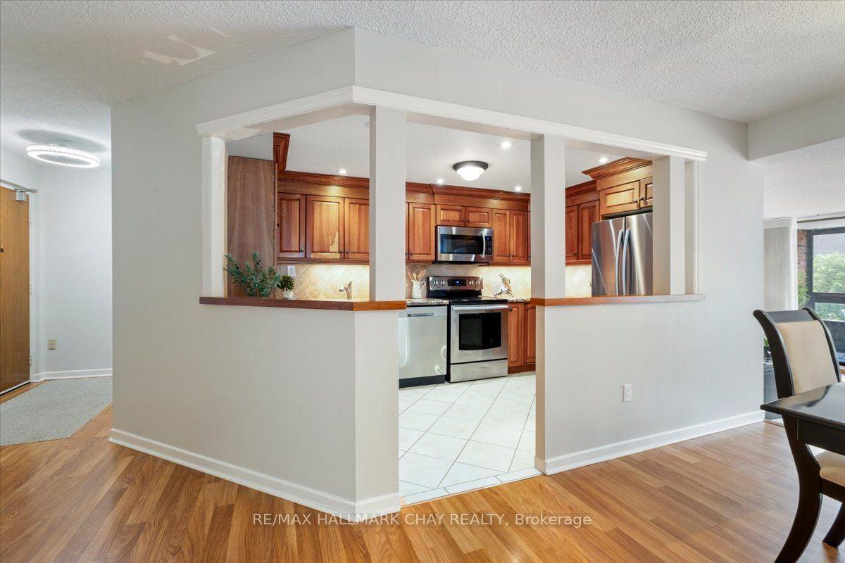 Photo 8 of Unit 202, 181 Collier Street, Barrie, City Centre — HOMEH