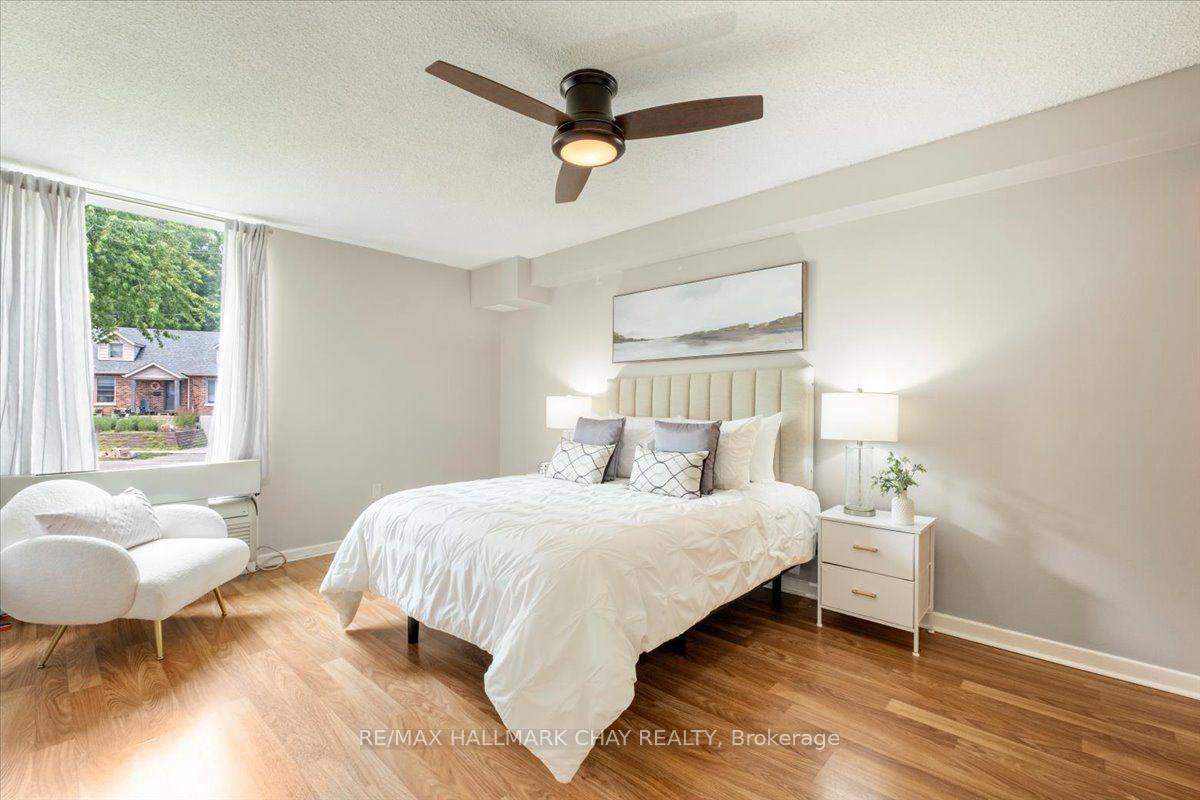 Photo 23 of Unit 202, 181 Collier Street, Barrie, City Centre — HOMEH