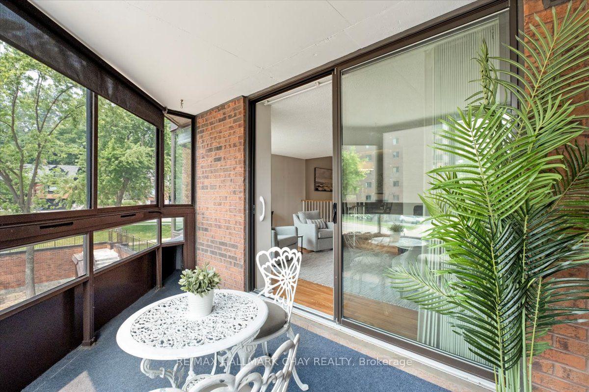 Photo 29 of Unit 202, 181 Collier Street, Barrie, City Centre — HOMEH