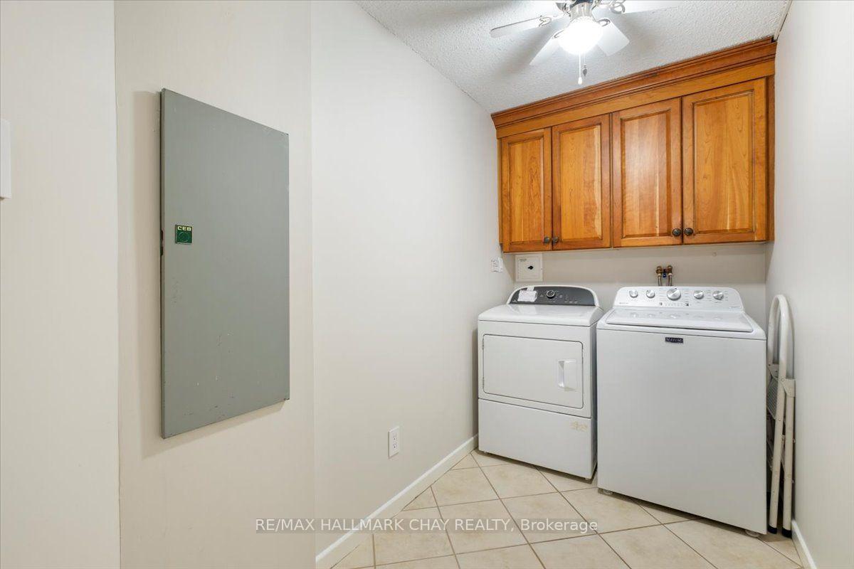 Photo 31 of Unit 202, 181 Collier Street, Barrie, City Centre — HOMEH