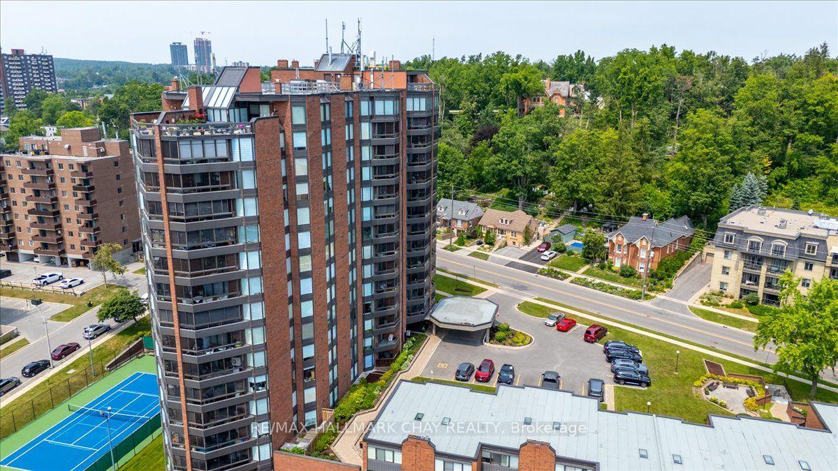 Photo 33 of Unit 202, 181 Collier Street, Barrie, City Centre — HOMEH