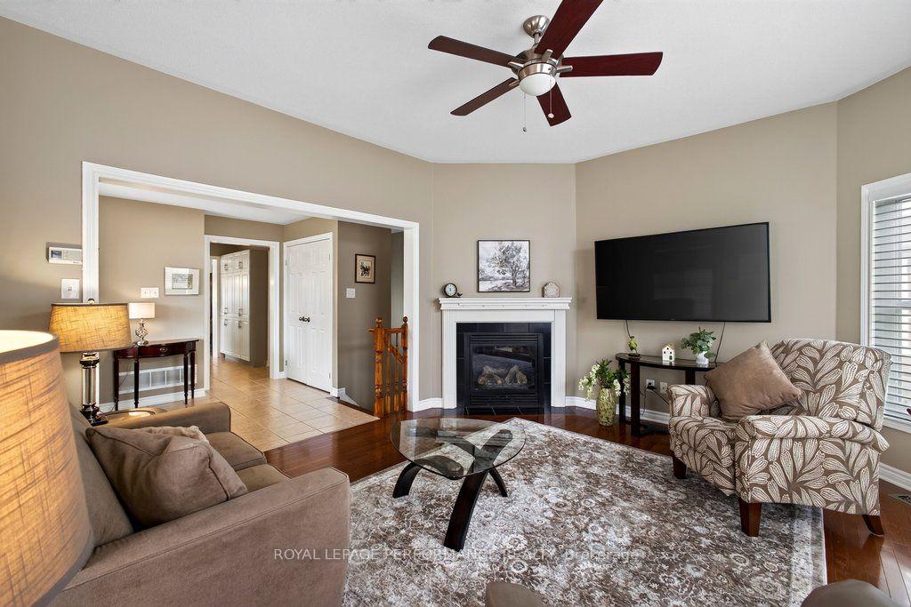 Photo 10 of 2423 Regatta Avenue, Ottawa, Barrhaven - Half Moon Bay — HOMEH