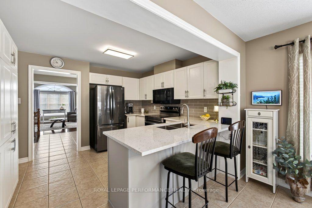 Photo 17 of 2423 Regatta Avenue, Ottawa, Barrhaven - Half Moon Bay — HOMEH