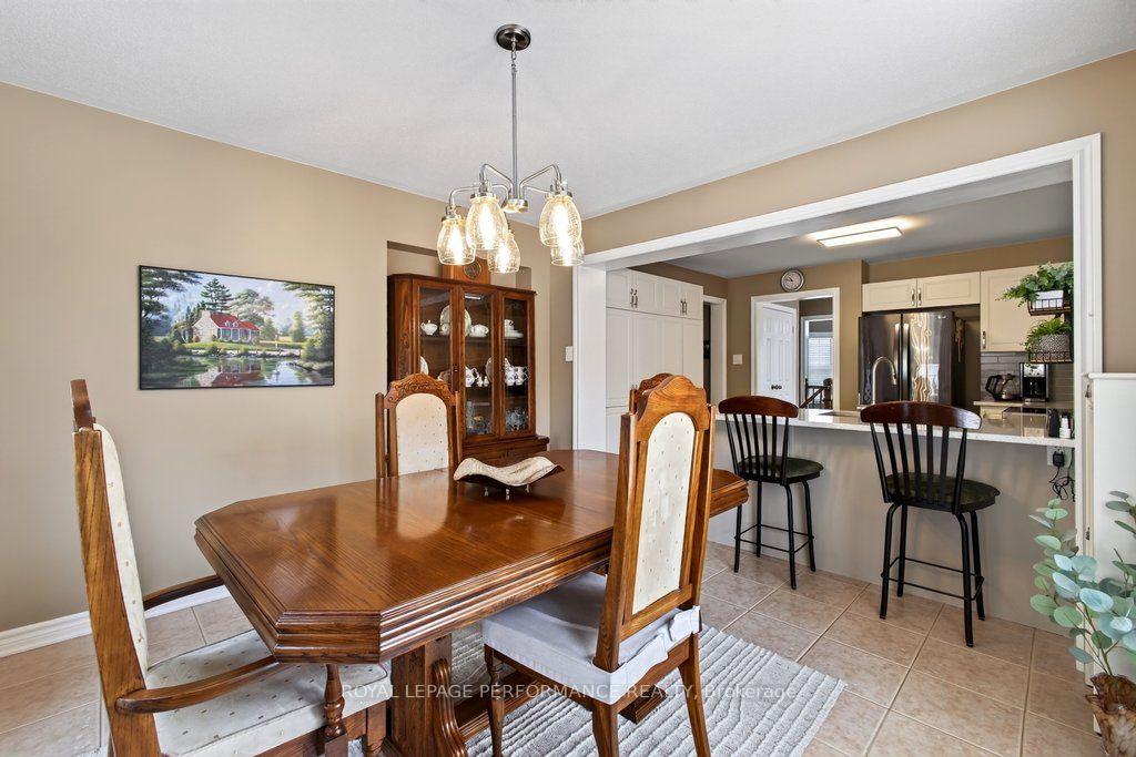 Photo 18 of 2423 Regatta Avenue, Ottawa, Barrhaven - Half Moon Bay — HOMEH